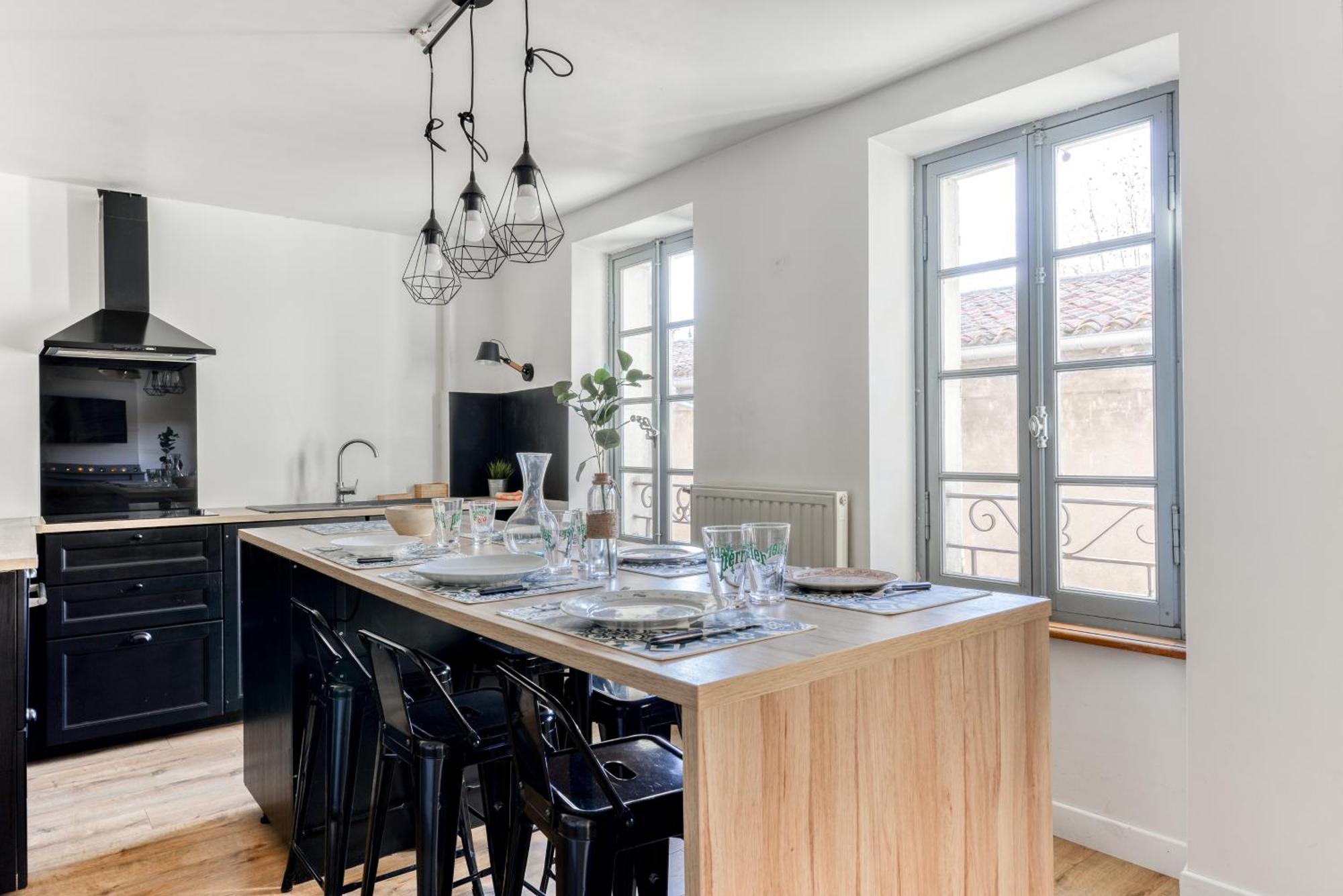 Le Queen - Wifi - Parking Gratuit - Climatisation - - Equipee Apartamento